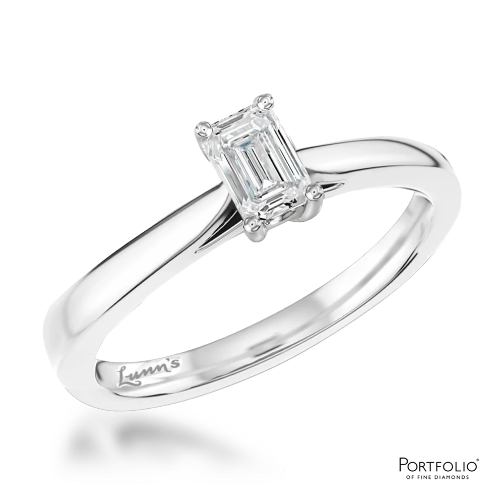 Solitaire 0.42ct D SI1 Diamond Platinum Ring