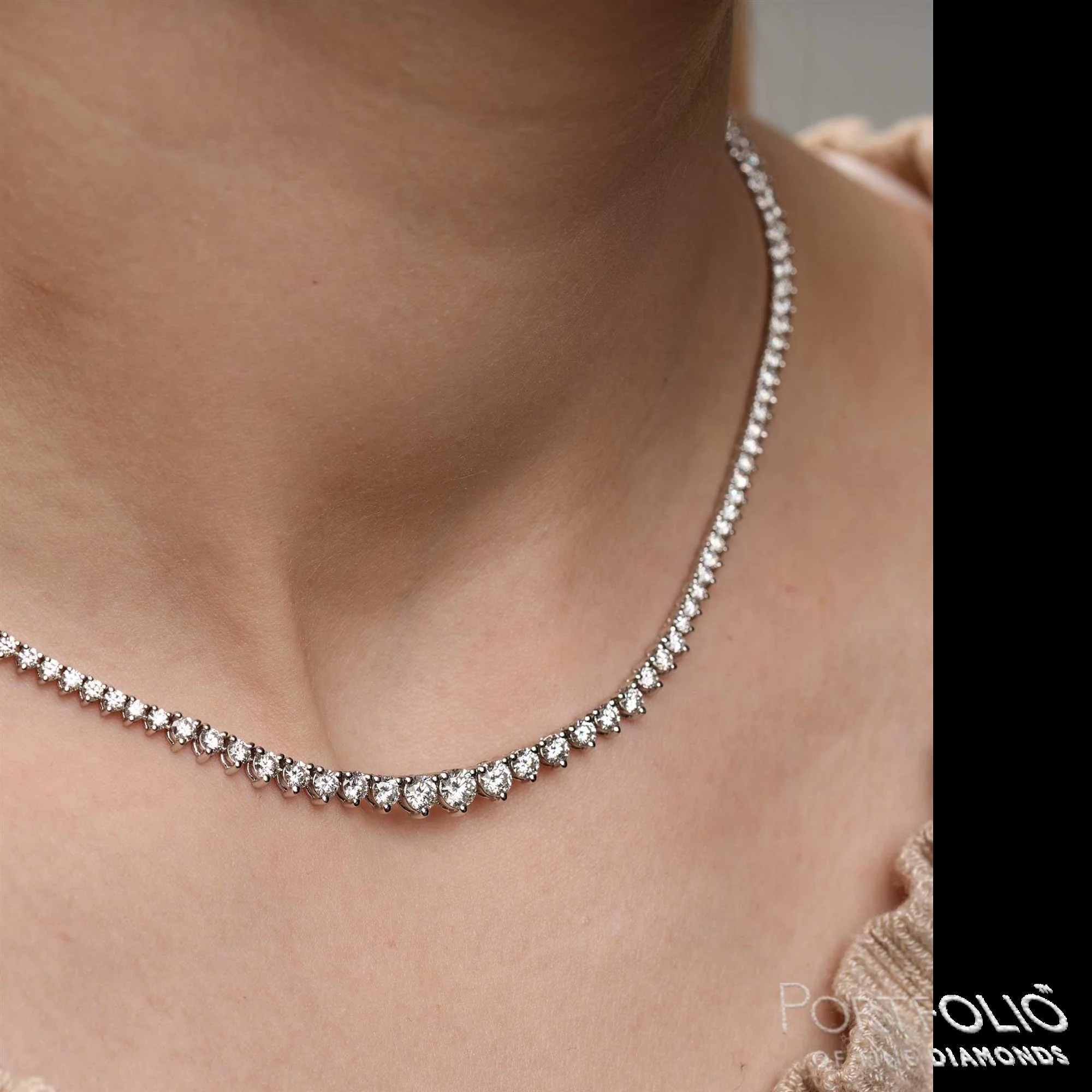 6.65ct Diamond Platinum Necklace - Image 2