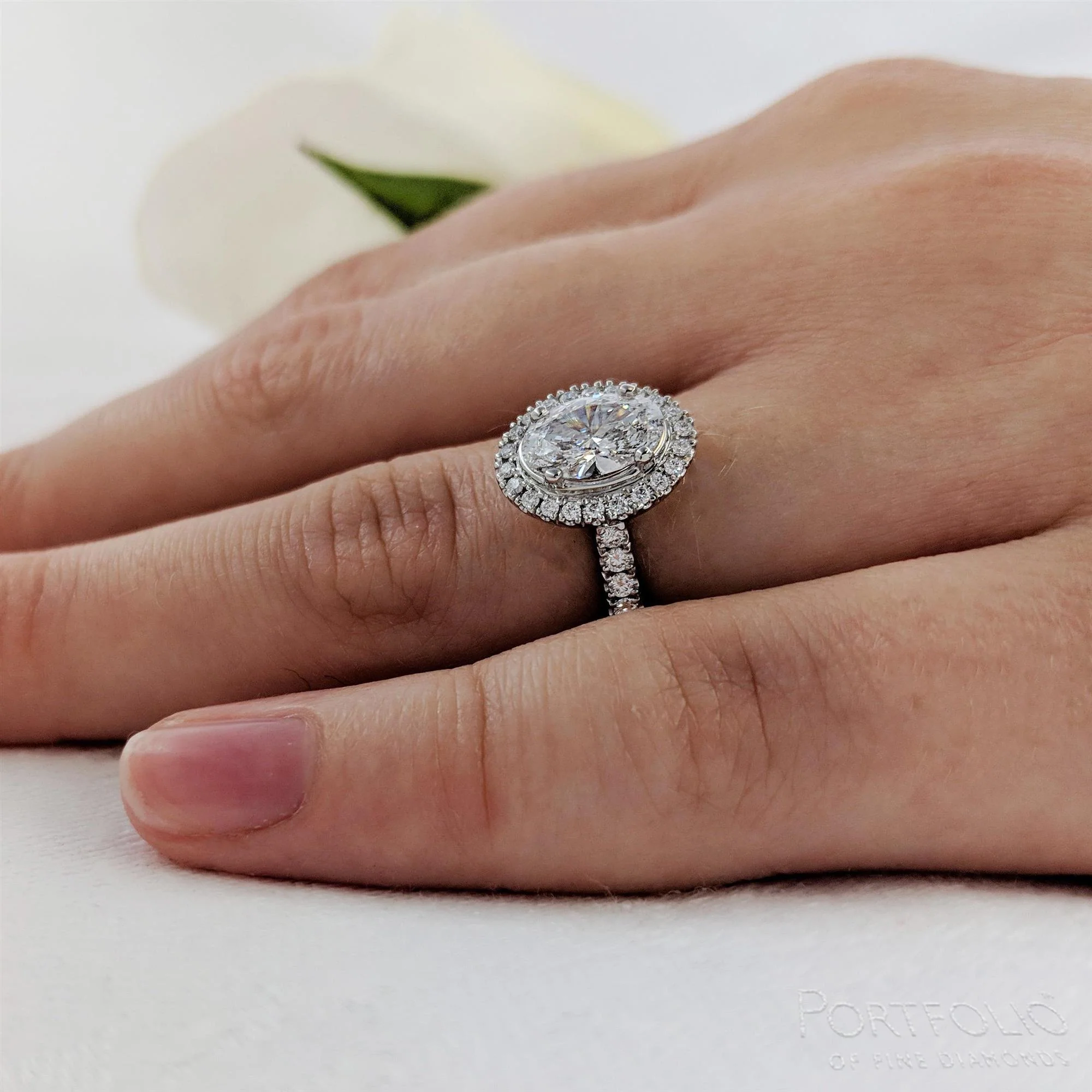 Cluster 1.01ct G VS2 Diamond Platinum Ring - Image 2