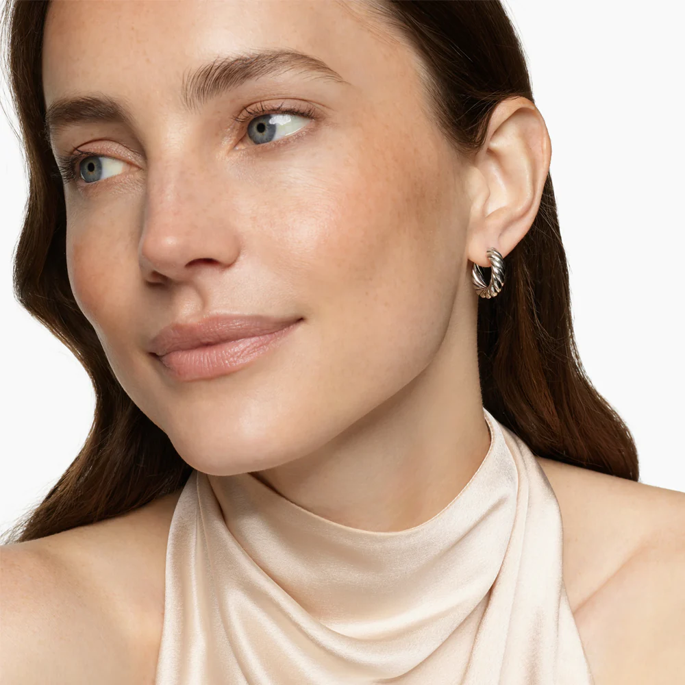 David Yurman Sculpted Cable Hoop Earrings - Image 2