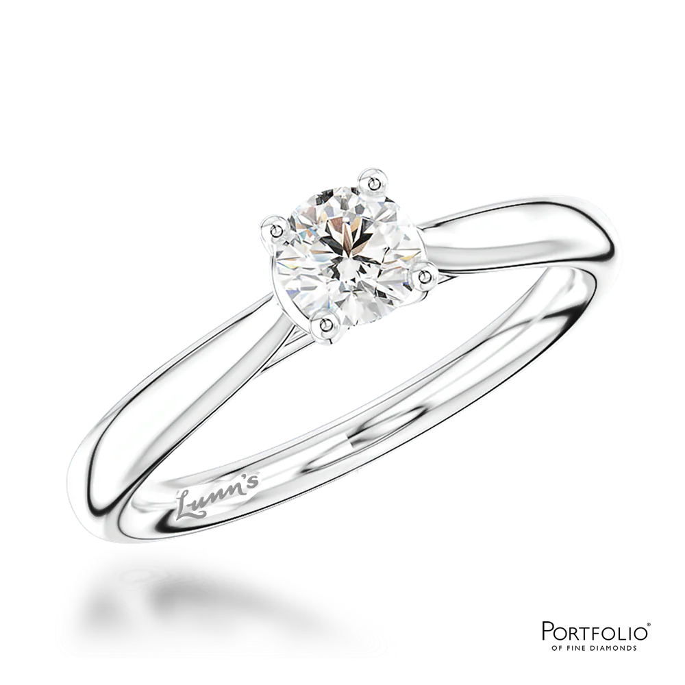 Solitaire 0.20ct F SI Diamond Platinum Ring