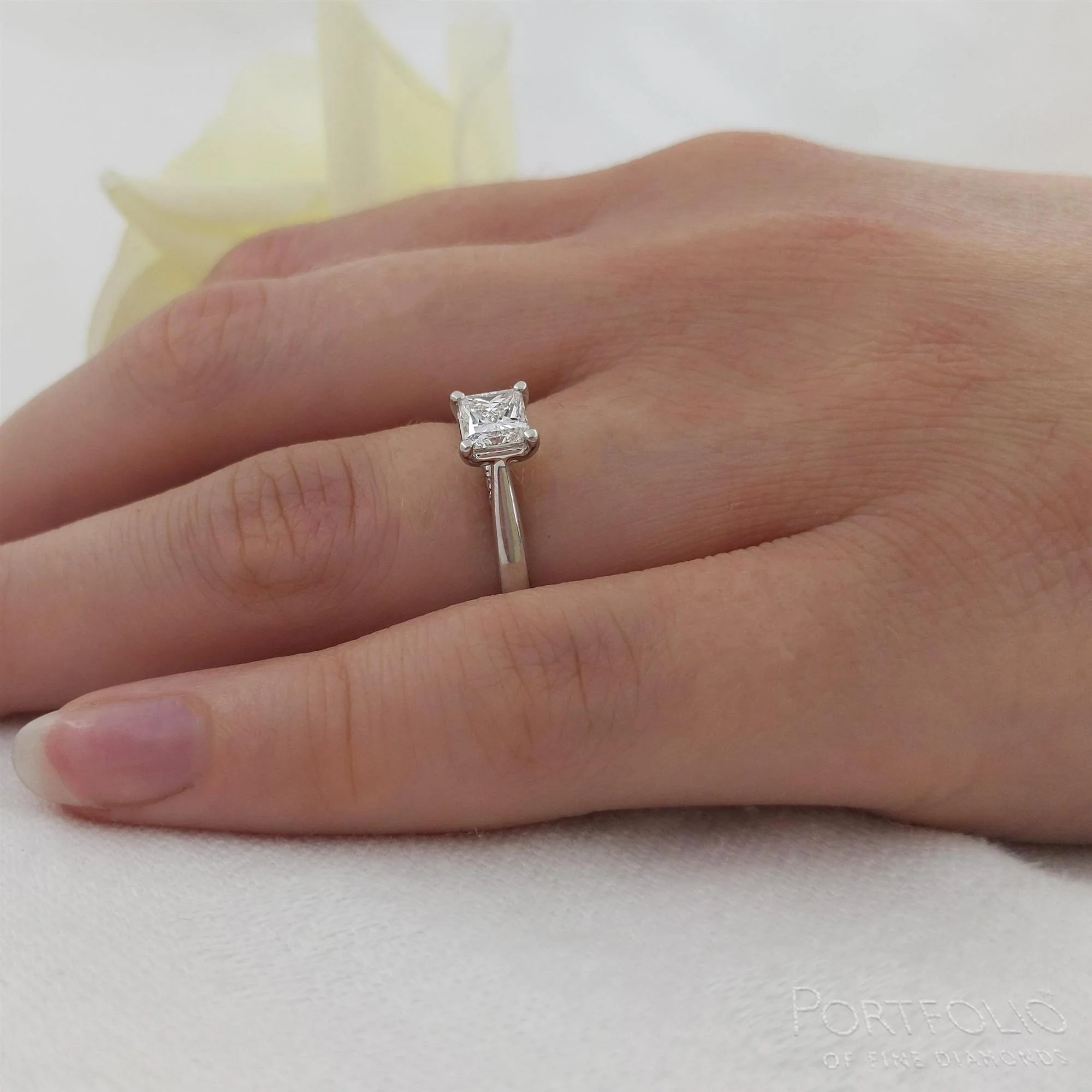 Solitaire 0.50ct F VS2 Diamond Platinum Ring - Image 2