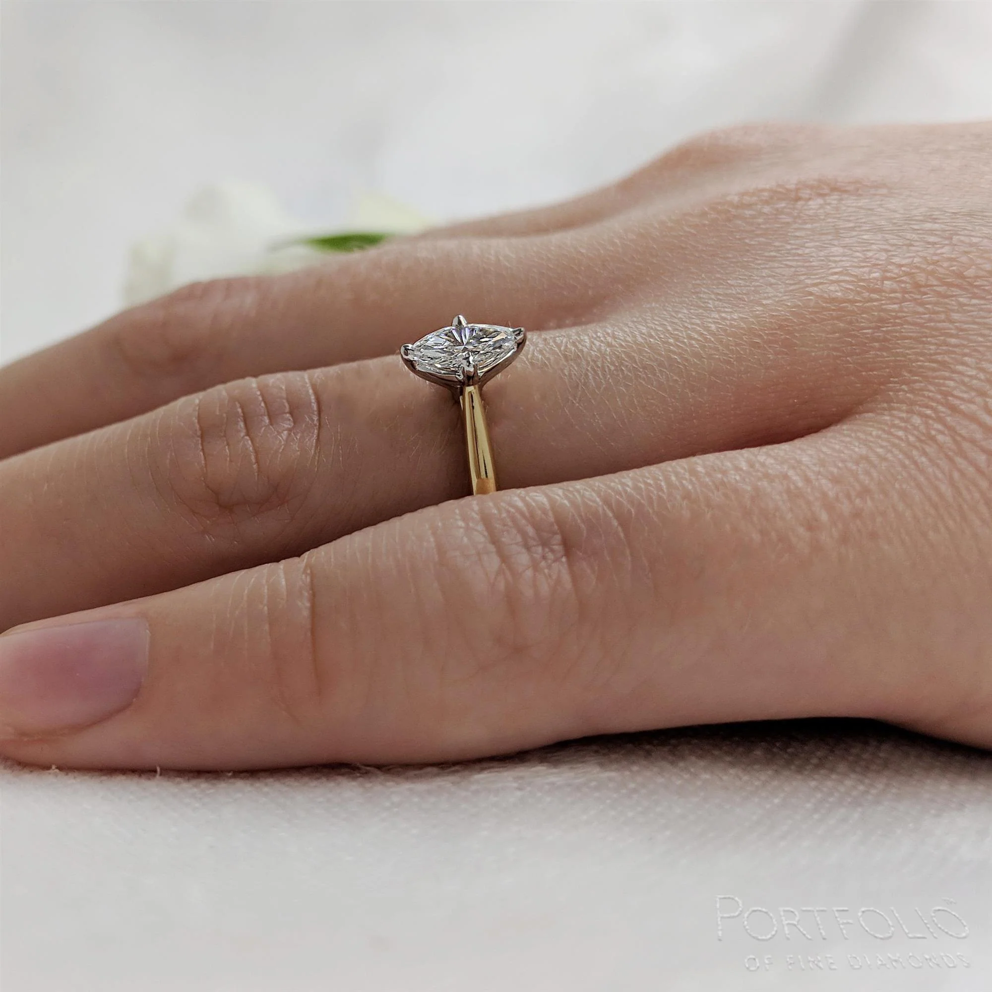 Solitaire 0.51ct F SI1 Diamond Yellow Gold/Platinum Ring - Image 2