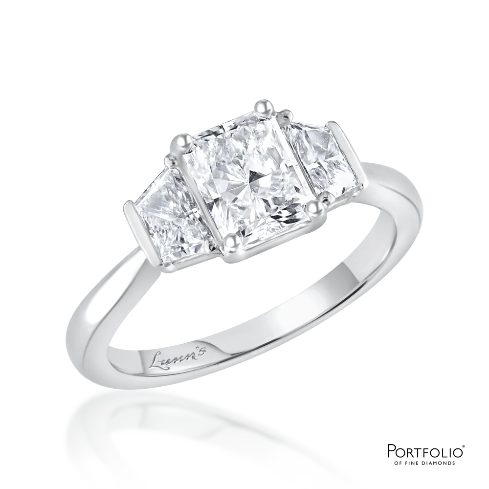 Three Stone 1.20ct F VVS2 Diamond Platinum Ring