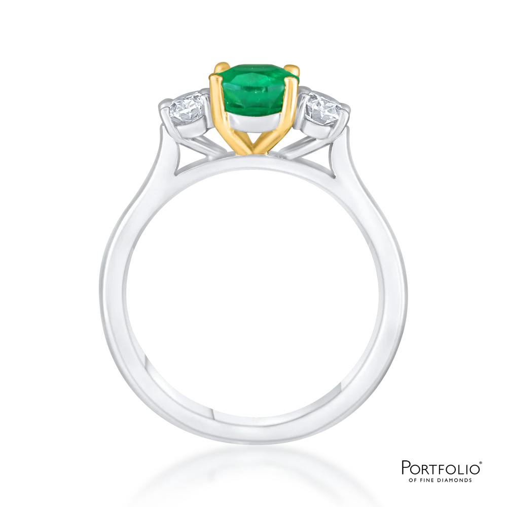 Three Stone 1.21ct Emerald Platinum Ring - Image 2