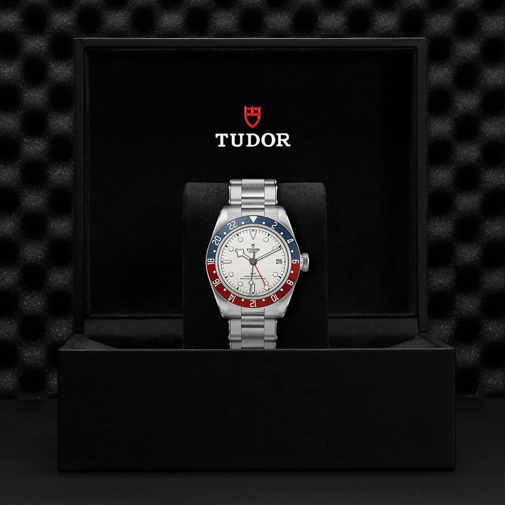 TUDOR Black Bay 41 GMT M79830RB-0010 - Image 4