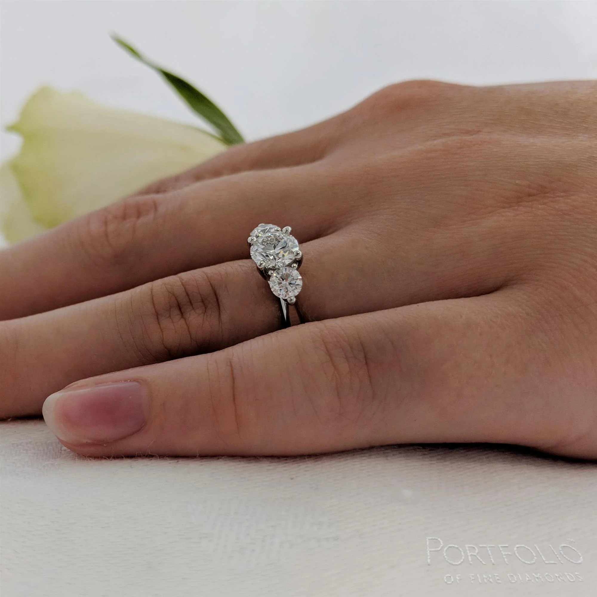 Tulip Three Stone 0.70ct G VS2 Diamond Platinum Ring - Image 2
